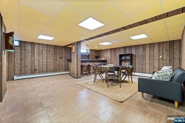 60 Richard Avenue, West Caldwell, NJ 07006
