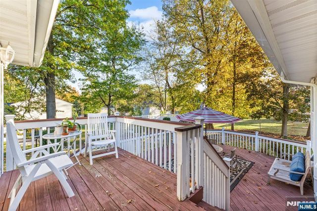 60 Richard Avenue, West Caldwell, NJ 07006