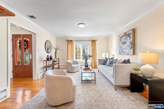 60 Richard Avenue, West Caldwell, NJ 07006