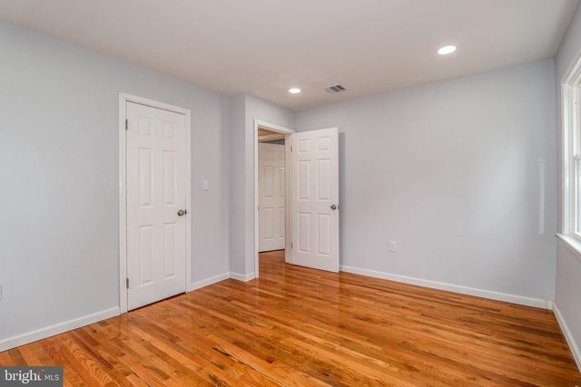 11 JERICHO DR, Hamilton, NJ 08690