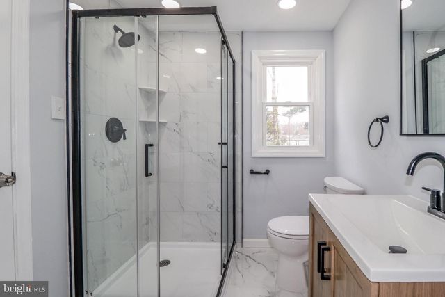 11 JERICHO DR, Hamilton, NJ 08690