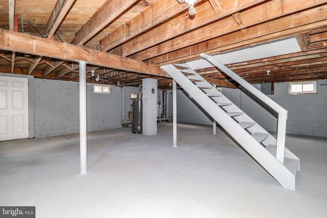 11 JERICHO DR, Hamilton, NJ 08690