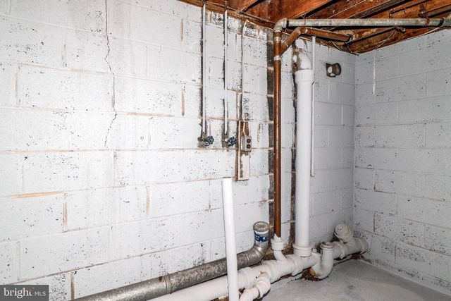 11 JERICHO DR, Hamilton, NJ 08690