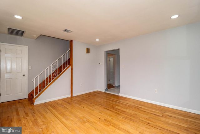 11 JERICHO DR, Hamilton, NJ 08690