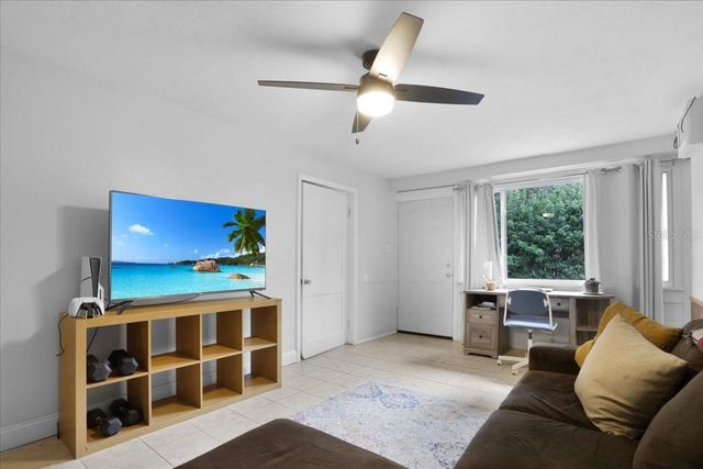 1032 NE 19TH PLACE, Gainesville, FL 32609