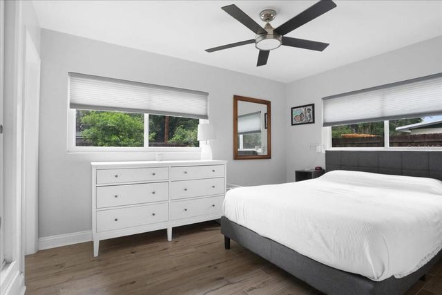 1032 NE 19TH PLACE, Gainesville, FL 32609
