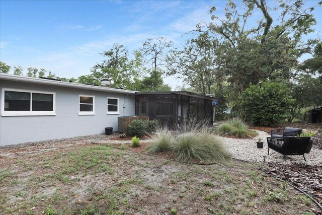 1032 NE 19TH PLACE, Gainesville, FL 32609