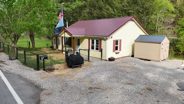 11328 KY-11, Woollum, KY 40906