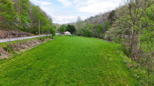 11328 KY-11, Woollum, KY 40906