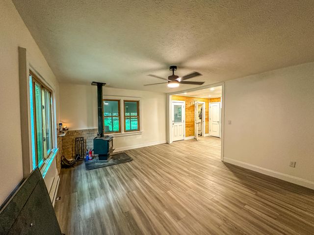 11328 KY-11, Woollum, KY 40906