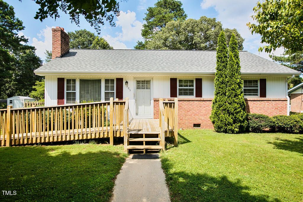 205 Forest Road, Oxford, NC 27565