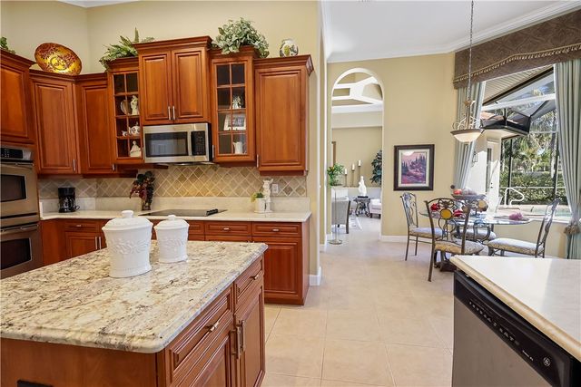 1720 Cassville Avenue, Vero Beach, FL 32966