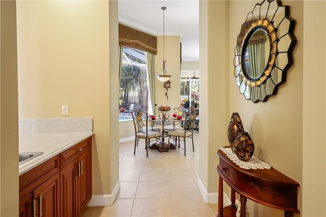 1720 Cassville Avenue, Vero Beach, FL 32966