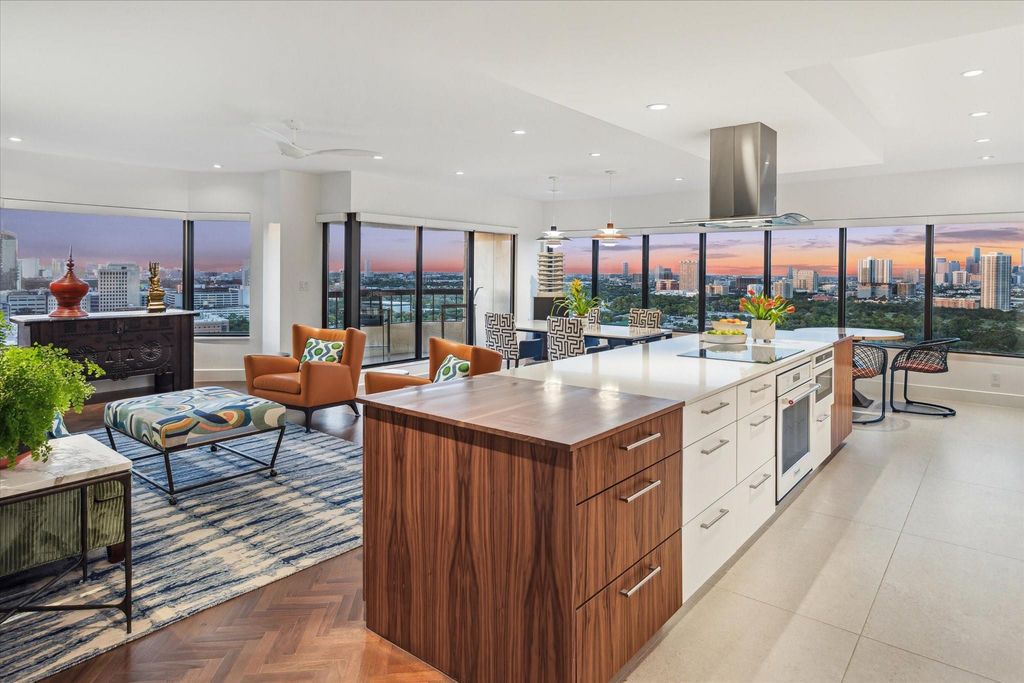 2001 Holcombe Boulevard 2401, Houston, TX 77030