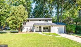 8601 CROMWELL DR, Springfield, VA 22151