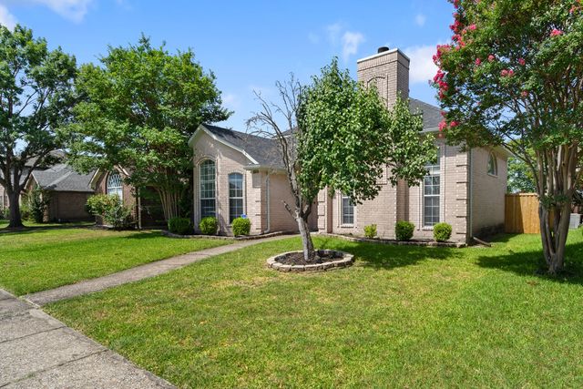 1229 Clear Creek Drive, Mesquite, TX 75181