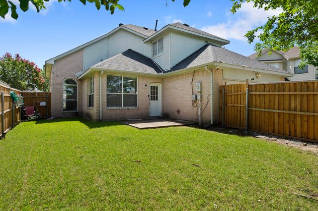 1229 Clear Creek Drive, Mesquite, TX 75181