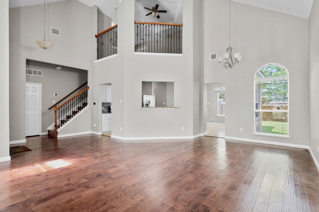 1229 Clear Creek Drive, Mesquite, TX 75181