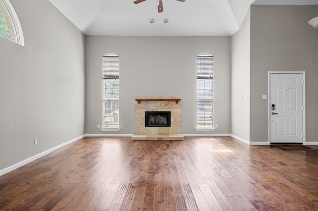 1229 Clear Creek Drive, Mesquite, TX 75181
