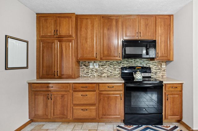 4400 Zanik Lane, Lafayette, IN 47909