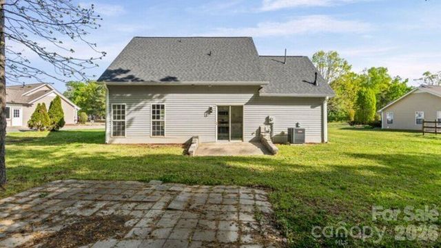 501 Funderburk Road, Wingate, NC 28174