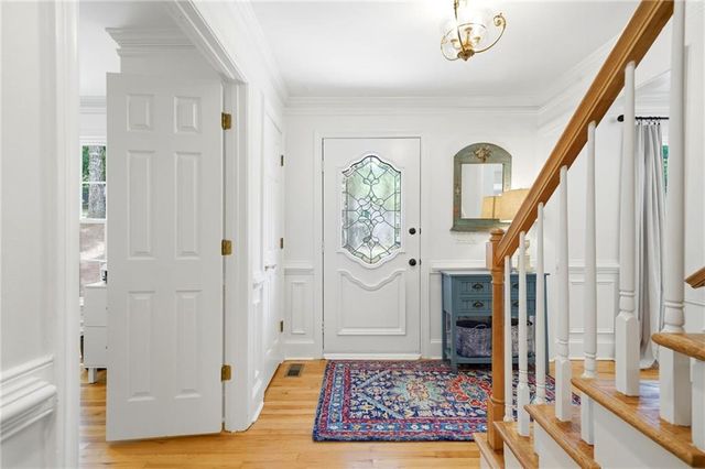 765 Lake Top Way, Roswell, GA 30076
