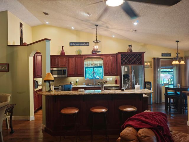 13881 42nd Road N, West Palm Beach, FL 33411