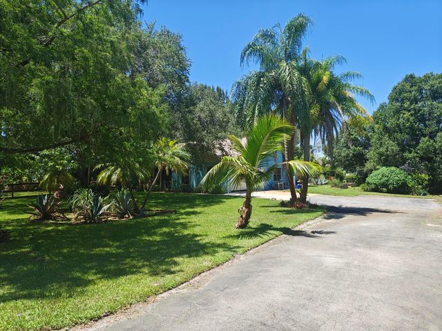 13881 42nd Road N, West Palm Beach, FL 33411