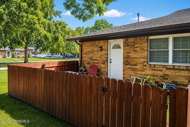 2 Adriana Court, Brick, NJ 08724