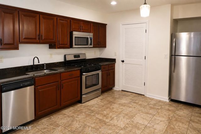 2 Adriana Court, Brick, NJ 08724