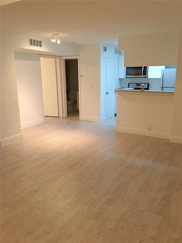 375 LAKE ONTARIO COURT 301, Altamonte Springs, FL 32701