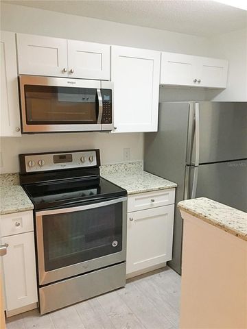 375 LAKE ONTARIO COURT 301, Altamonte Springs, FL 32701