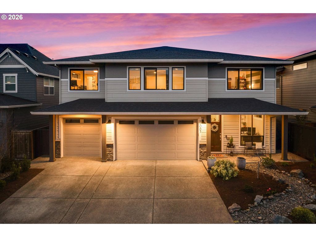 14065 Se NIGHTINGALE Ave, Happy Valley, OR 97015