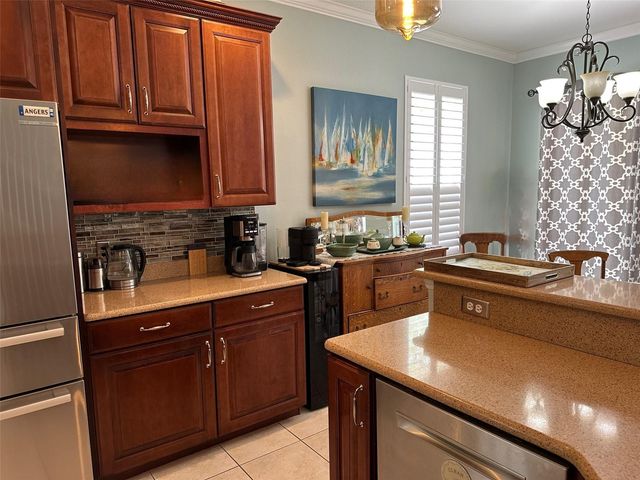 201 ASTERBROOKE DRIVE, Deland, FL 32724