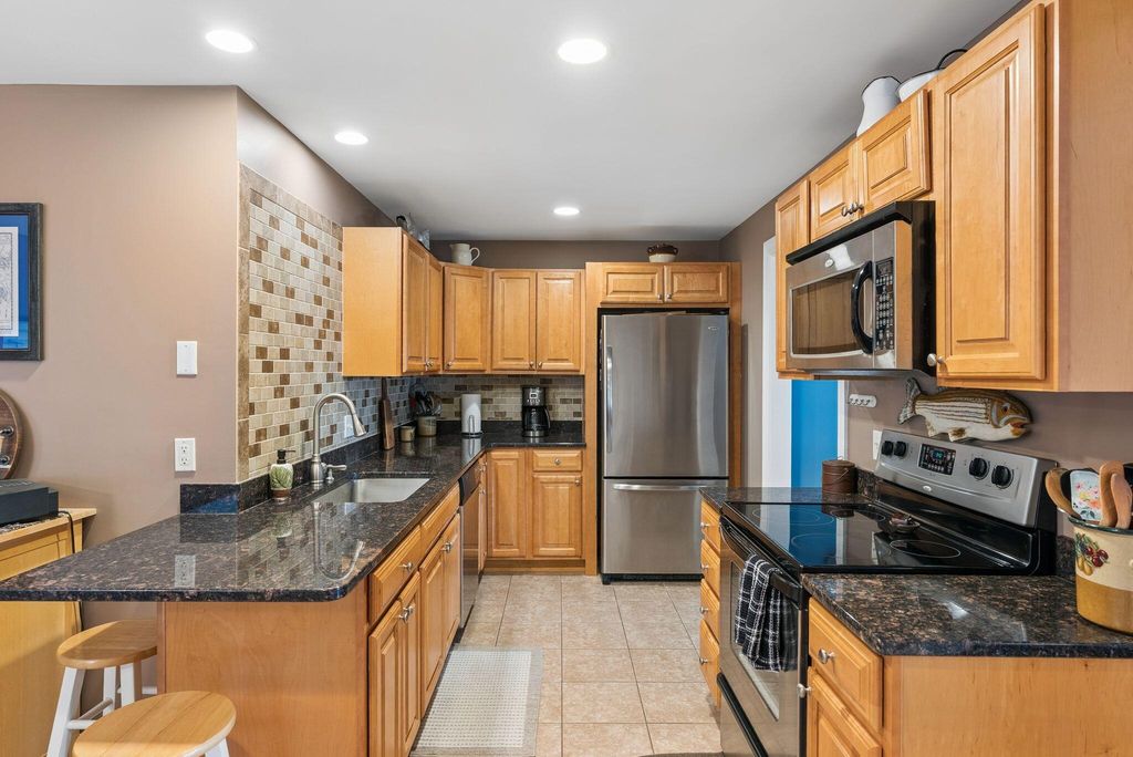 32 Shannon Lane 32, Saco, ME 04072 — photo 3