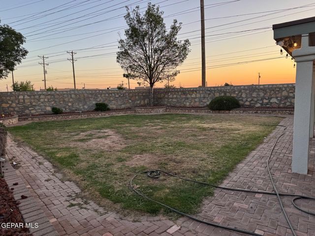 398 BENTRIDGE Drive, El Paso, TX 79932
