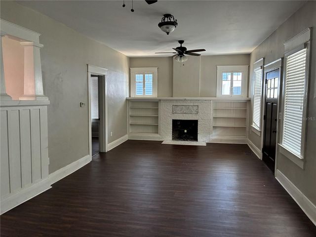 611 S WILLOW AVENUE, Tampa, FL 33606