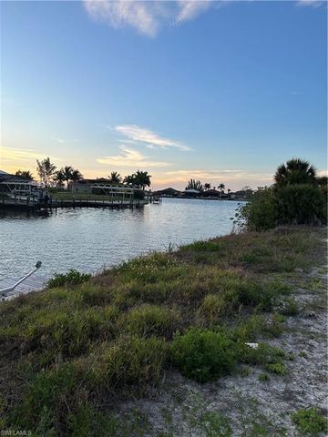 3216 NW 45th PL, Cape Coral, FL 33993