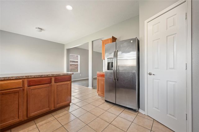12723 Gable Wind Mill Lane, Houston, TX 77044