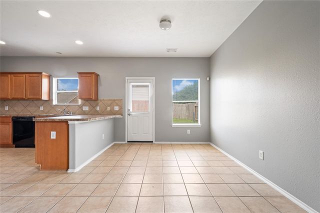 12723 Gable Wind Mill Lane, Houston, TX 77044