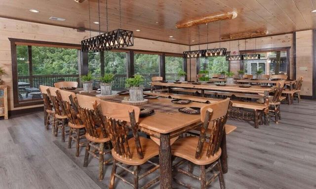 1481 Sleepy Valley Lane, Sevierville, TN 37876