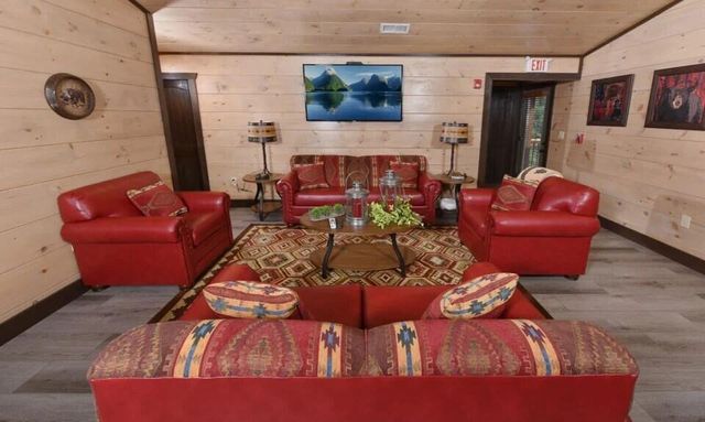 1481 Sleepy Valley Lane, Sevierville, TN 37876