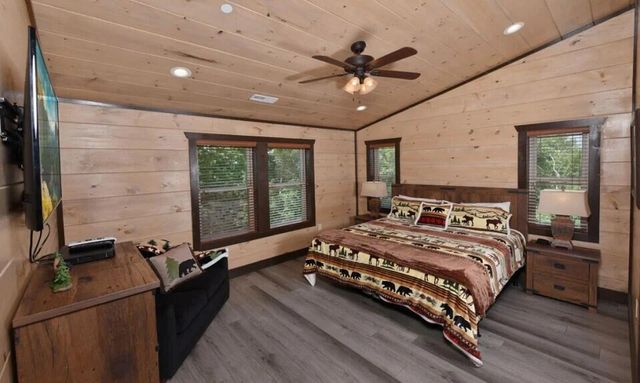 1481 Sleepy Valley Lane, Sevierville, TN 37876