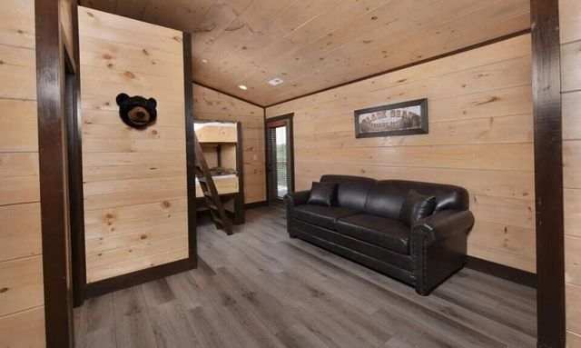 1481 Sleepy Valley Lane, Sevierville, TN 37876