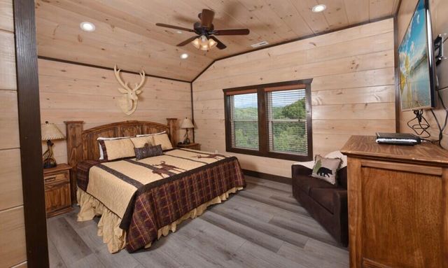 1481 Sleepy Valley Lane, Sevierville, TN 37876