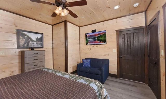 1481 Sleepy Valley Lane, Sevierville, TN 37876