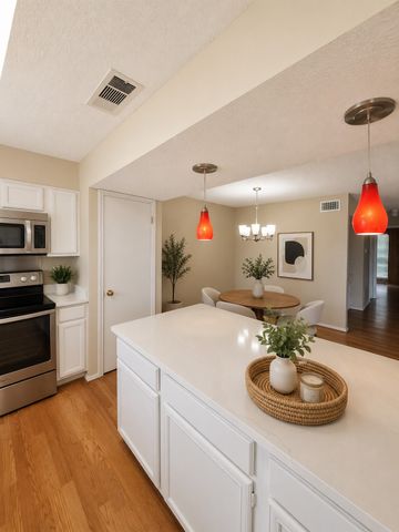 15151 Berry Trail 106, Dallas, TX 75248