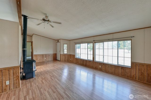 2593 Haynie Rd, Custer, WA 98240