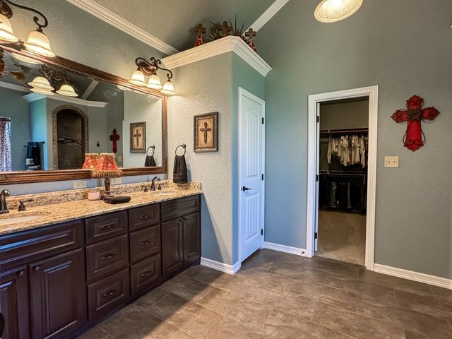 4634 SE 1000, Andrews, TX 79714