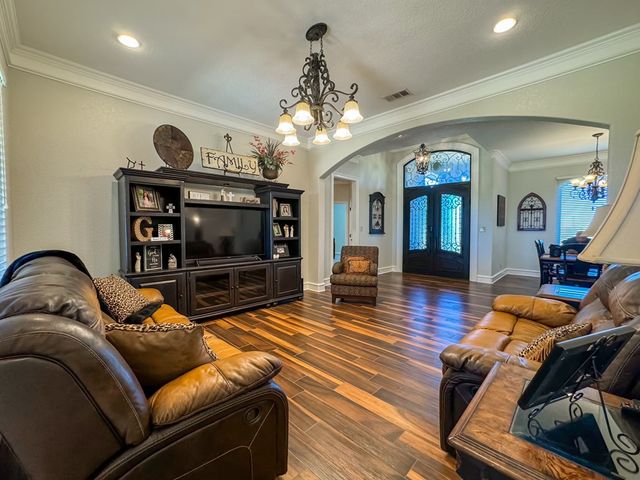 4634 SE 1000, Andrews, TX 79714